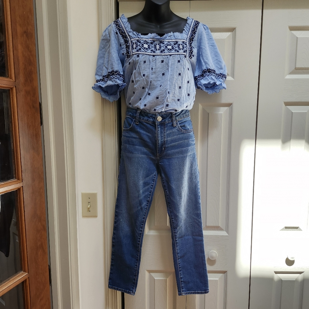 American eagle women's denim 8 runs small petite 6 see measurements Rise jegging